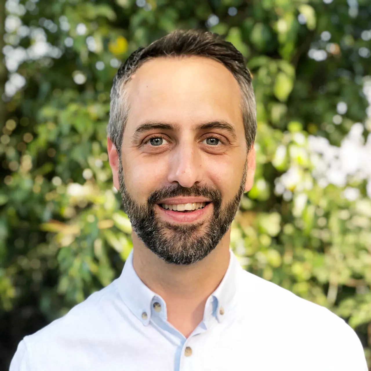 Julien R.