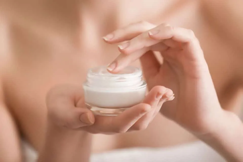 Nos conseils pour réussir l'identité de votre marque de cosmétique Made in France