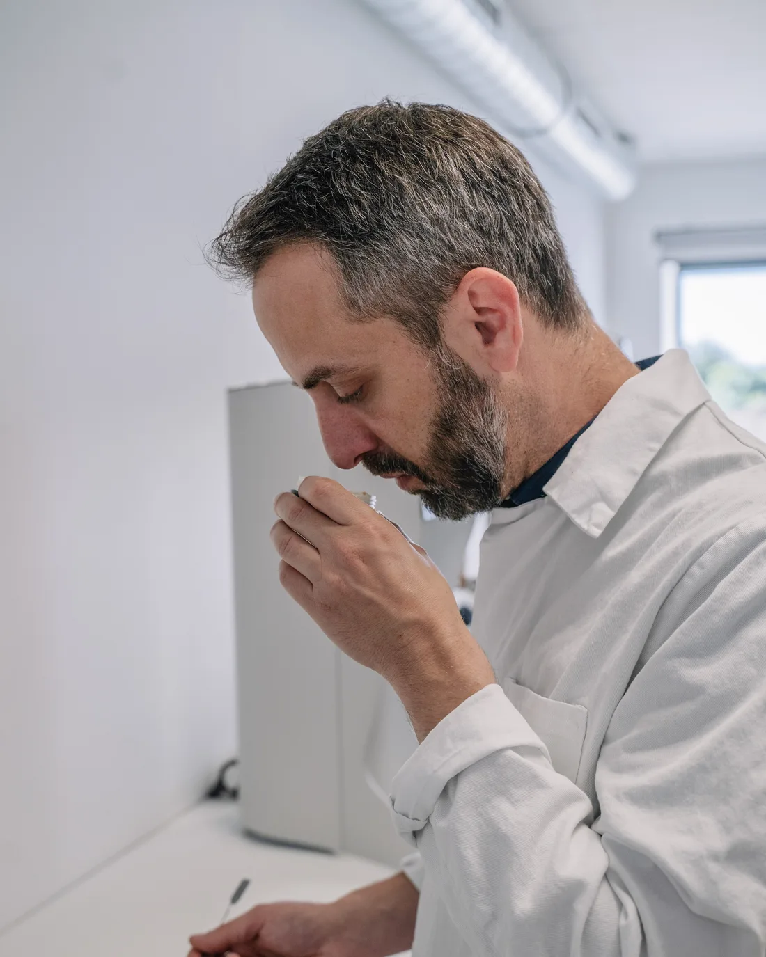 Évaluation d'une formule à l'olfaction au laboratoire